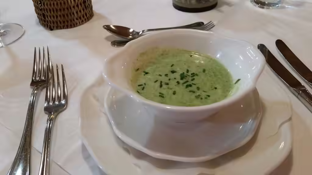 Gut Sonnberghof Abendessen sechs Gänge Menü