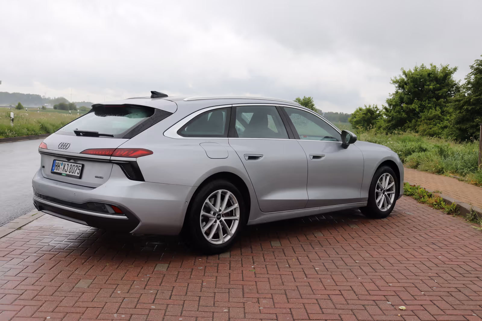 Audi A6 Avant Außenansicht Heck und Seite